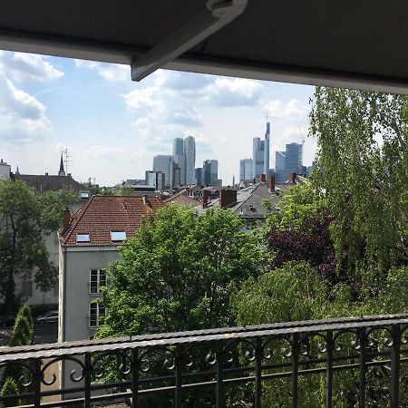 Отель Skyline Frankfurt Франкфурт-на-Майне Экстерьер фото